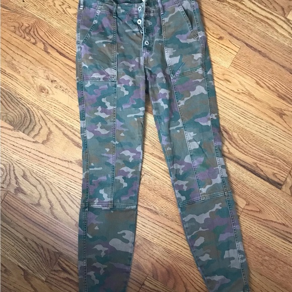 Anthropologie Camo-Print Pants - Picture 7 of 10